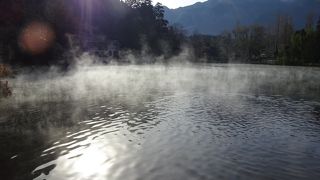 幻想的な光景を見ることができました（金鱗湖）