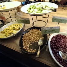 サラダバーです。