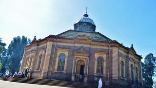 聖ギオルギス教会 最後の皇帝が戴冠式をあげた教会