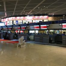 デルタ航空優先カウンター