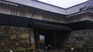 松本城の入口です