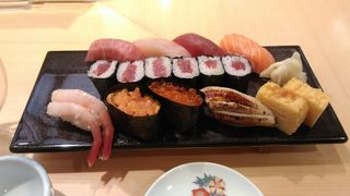 本格寿司店のお手軽ランチ