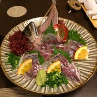 関アジの姿造り。