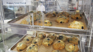 絶品！ブルーベリークリームチーズスコーンが美味しい！