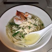 焼きそばでなく、つゆそばにしていただいた