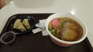 マカイマーケット内にあるラーメン屋