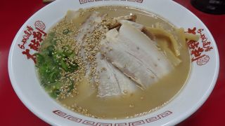 鳥取駅周辺にある牛骨ラーメン専用店