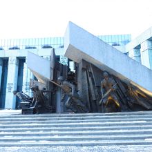 ワルシャワ蜂起記念碑 