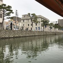 お堀からの景色。