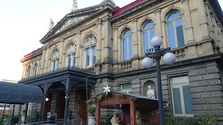 重厚な雰囲気です