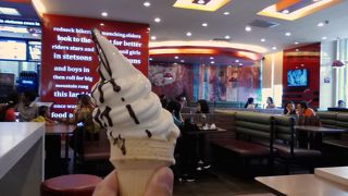 ソフトクリーム3000ドン