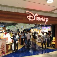 飽きない品揃えのディズニーストア By Rochefort ディズニーストア 東京スカイツリータウン ソラマチ店 のクチコミ フォートラベル