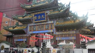 「媽祖廟」は関帝廟に並ぶ立派な建物です