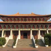 朝の忠烈祠