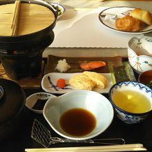 朝食は和食、洋食、お粥から選べます