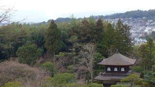 奥の山道から俯瞰する眺めも良いです