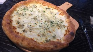 ウルフギャングのPIZZA BAR