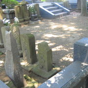 藤沢宿内にある飯盛女のお墓があるお寺