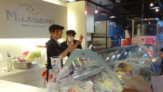 雪が降る寒い日でも人気の ★ ミルキッシモ