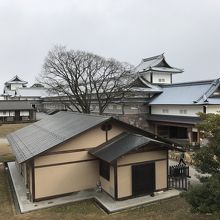 広場