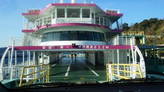 船内はゆったり