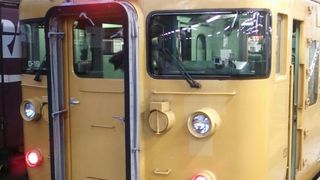 18きっぷ期間中の新見15時55分発普通列車備前片上行きは米子方面からの乗り換え客で結構座席は埋まります