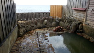 海は見えなくても泉質は最高です。