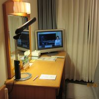 広いデスク廻り