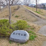 桜の季節以外は普通の公園です