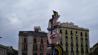 とにかくカラフルです