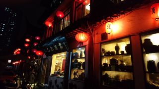 上海蟹と紹興酒はここ！