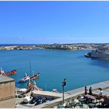 海が綺麗に見えます