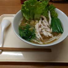 【定番】鶏のフォー　760円