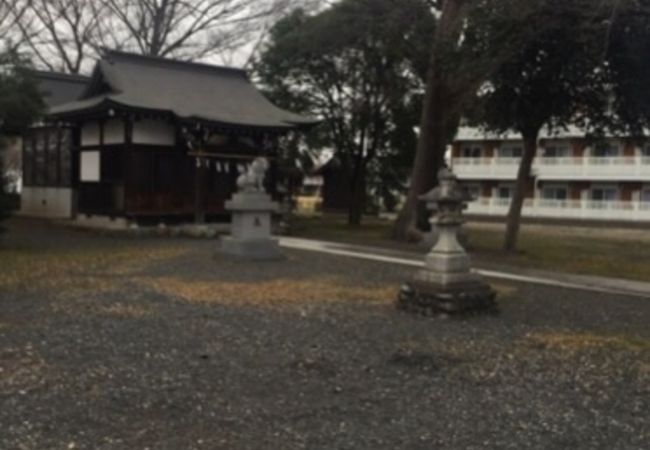 万願寺中央公園と一体