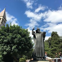 結構大きいです