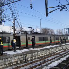 多くの客の乗降がありました。