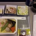 ANAのB767で成田から香港へ飛んだ！　
