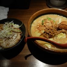 北海道味噌野菜ラーメン＆チャーシュー丼