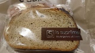 タカシマヤ地下2階のパン屋さん