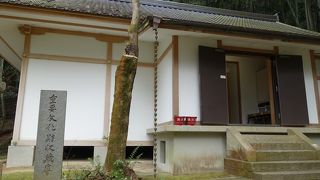 平家物語ゆかりの品を見る事ができます