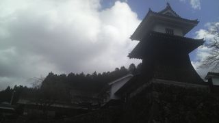 櫓の近くからは岩村の城下町が一望できます