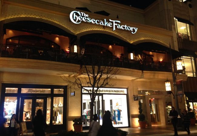 チーズケーキ ファクトリー グローブ店 クチコミ アクセス 営業時間 ロサンゼルス フォートラベル チーズケーキ ファクトリー グローブ店 クチコミ アクセス 営業時間 ロサンゼルス フォートラベル