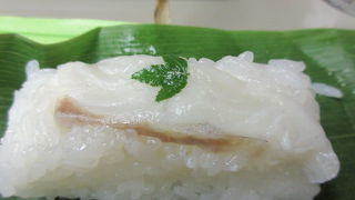 JR下呂駅前、笹ずしがとても美味しい。