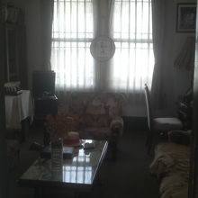 レトロチックな村長室もあります。