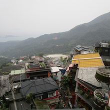 九分の街並みと、九分からの眺め