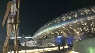 東大門のシンボル