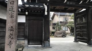 門は美しかったです