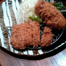 ヒレカツと空豆と筍のクリームコロッケのセットです。