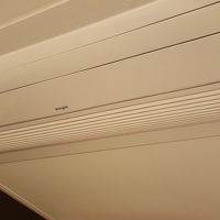 新しいエアコン