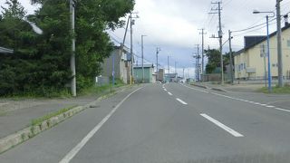 日帰り温泉と展望台のある道の駅があります